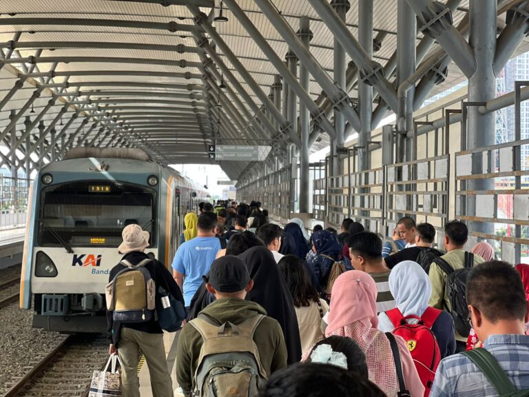 PT-Railink-Perkuat-Layanan-KA-Srilelawangsa-Wujud-Nyata-Konektivitas-Regional-Sumatera-Utara3-2